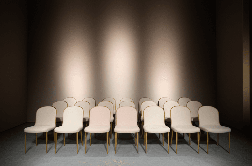 Передний ряд: звёзды на показах Paris Fashion Week осень 2026